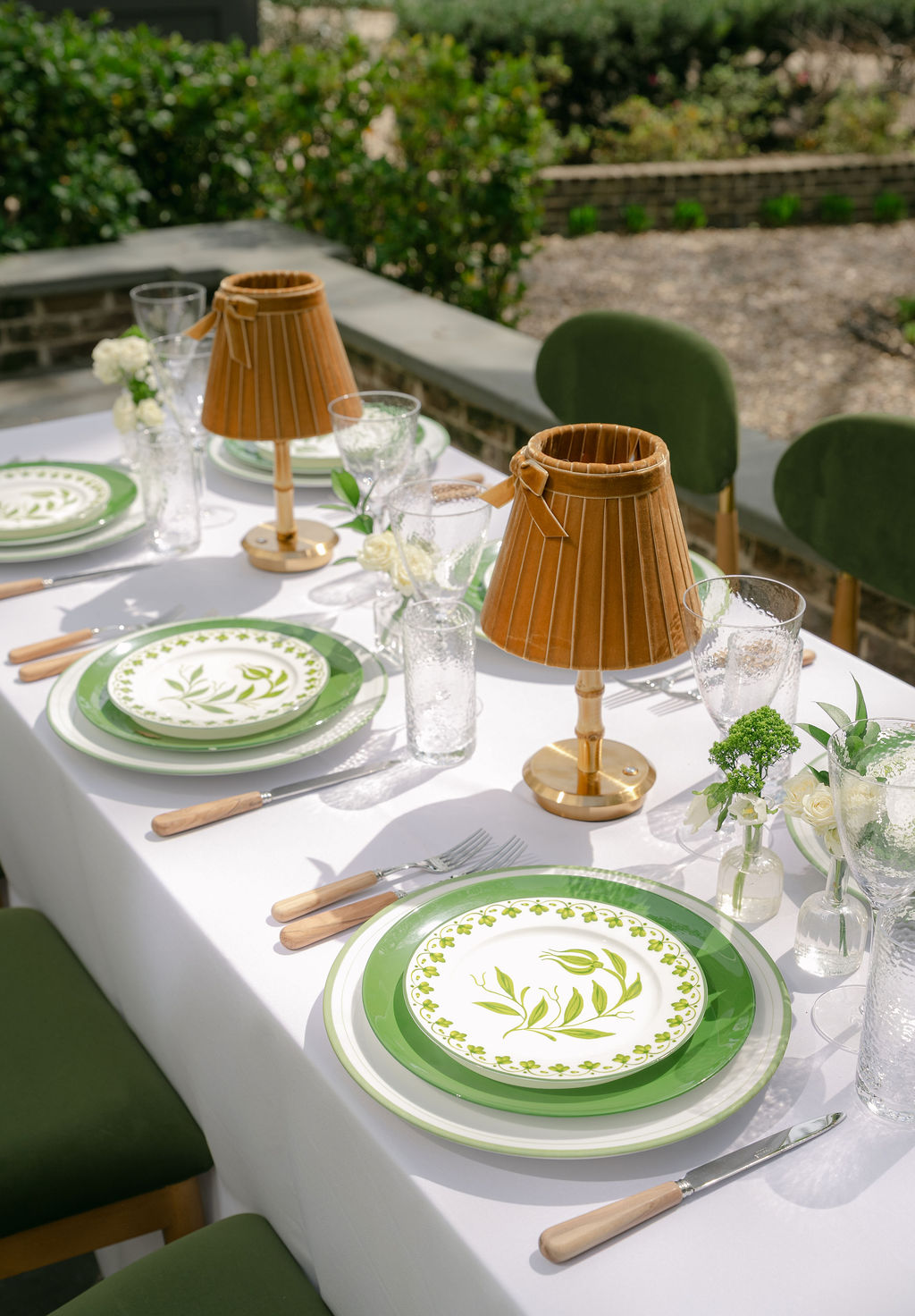 Green Tulip - Image 4