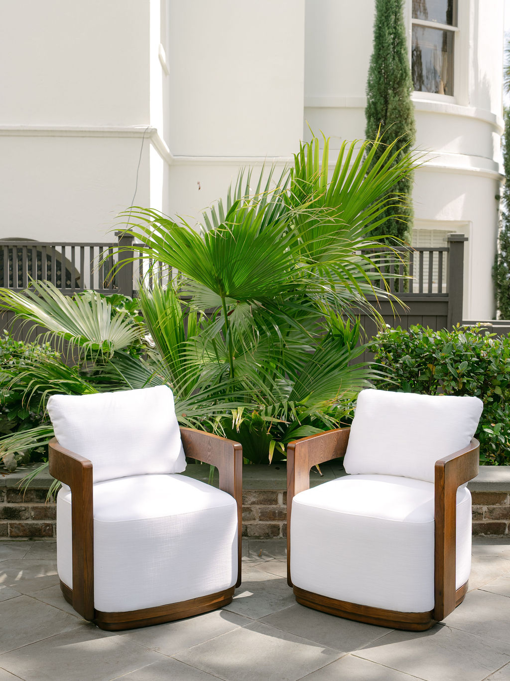 Colony Lounge Chair - Image 3