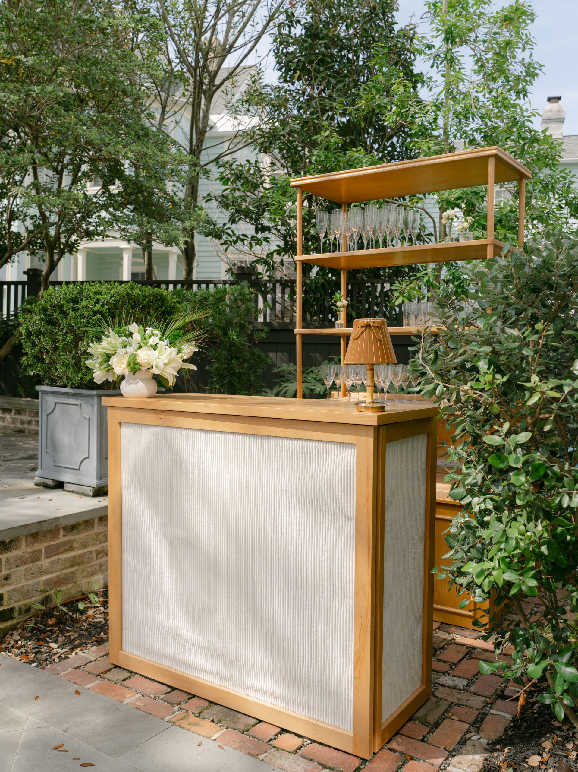 Beaumont White Bar - Image 3